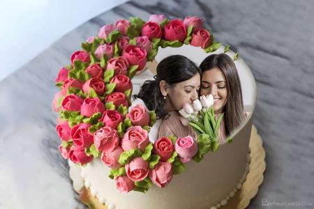 Birthday Cake With Lots of Roses Images Free Download