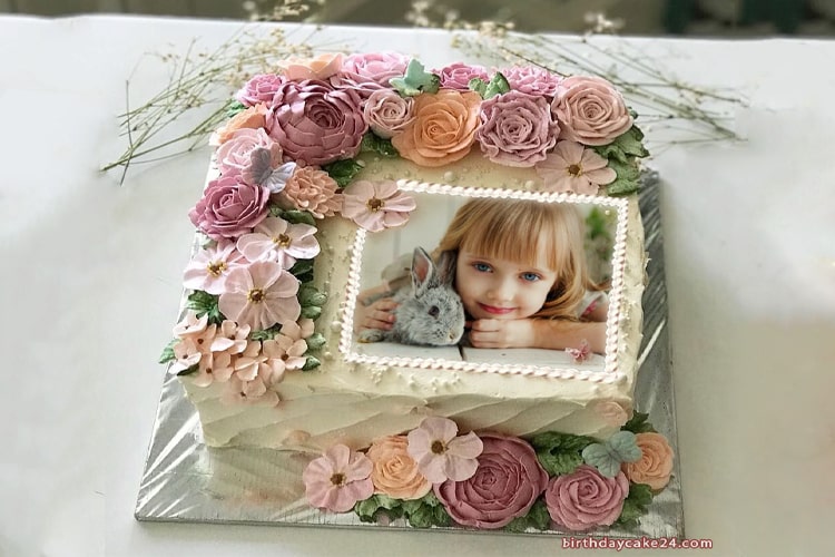 Beautiful Square Birthday Cake For Women With Photo