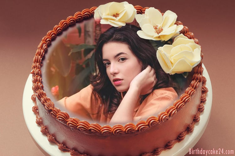 Easiest Chocolate Birthday Cake Photo Frames