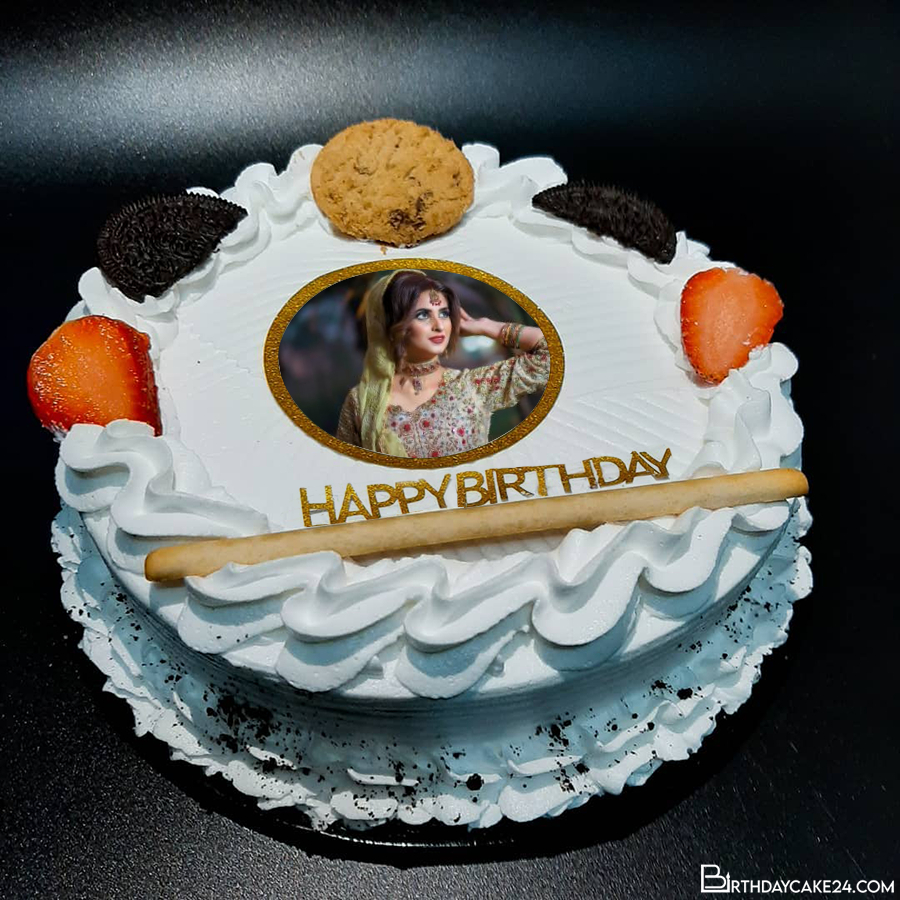 Happy Birthday Buttercream Cake With Photo Frames