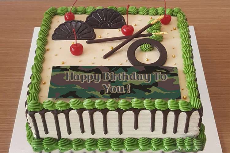 Green Square Birthday Cake With Name Wishes Edit