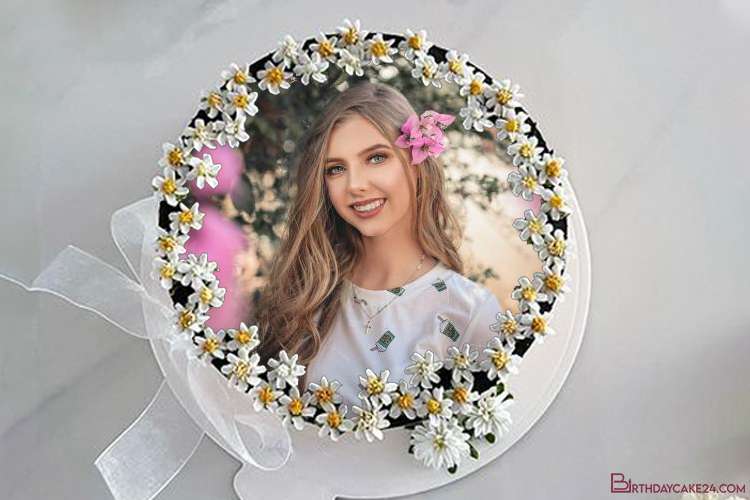 Decorate Small White Chrysanthemum Birthday Cake With Photo Frame